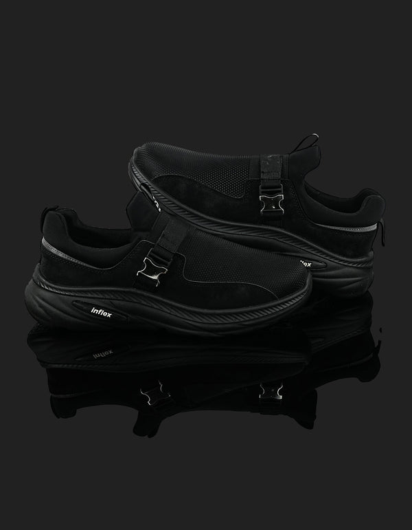 K-812 Black Slip-On Sports Shoes